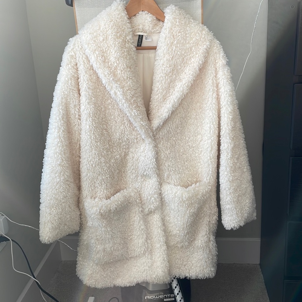 Off white Teddy oversized 3button closure coat